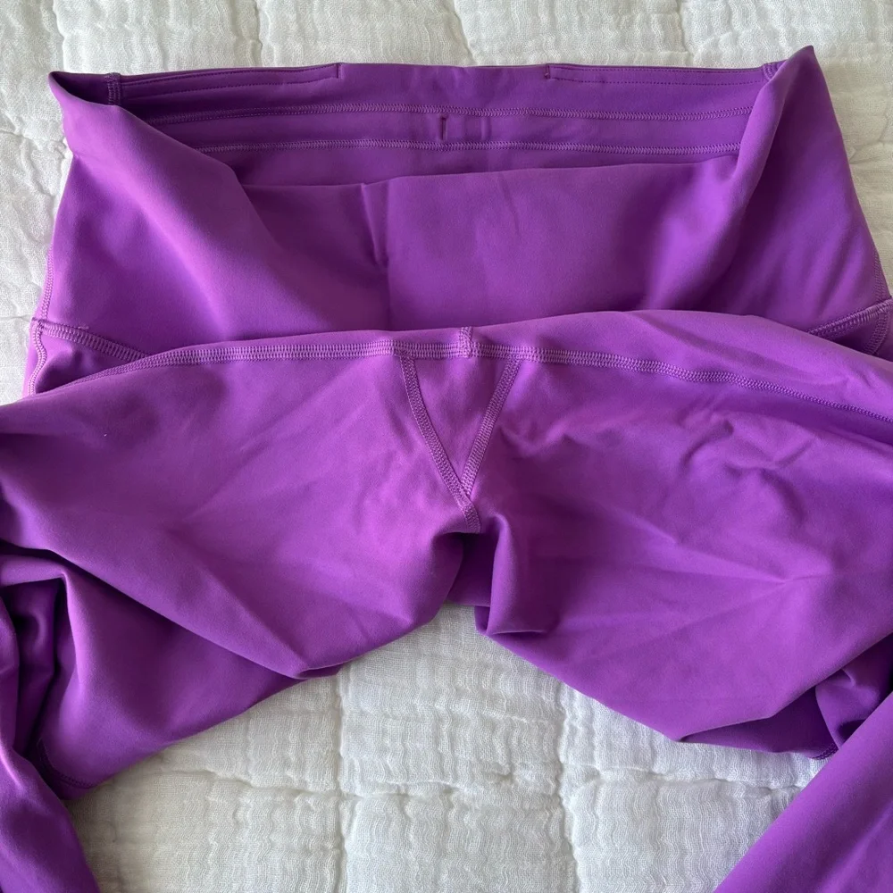 Lululemon Wunder Train High Rise Crop with Pockets - 23” - moonlit magenta - Picture 6 of 7